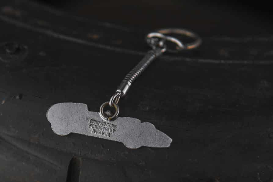 1970' Formula 1 Keychain Ferrari 246 Dino - Image 2