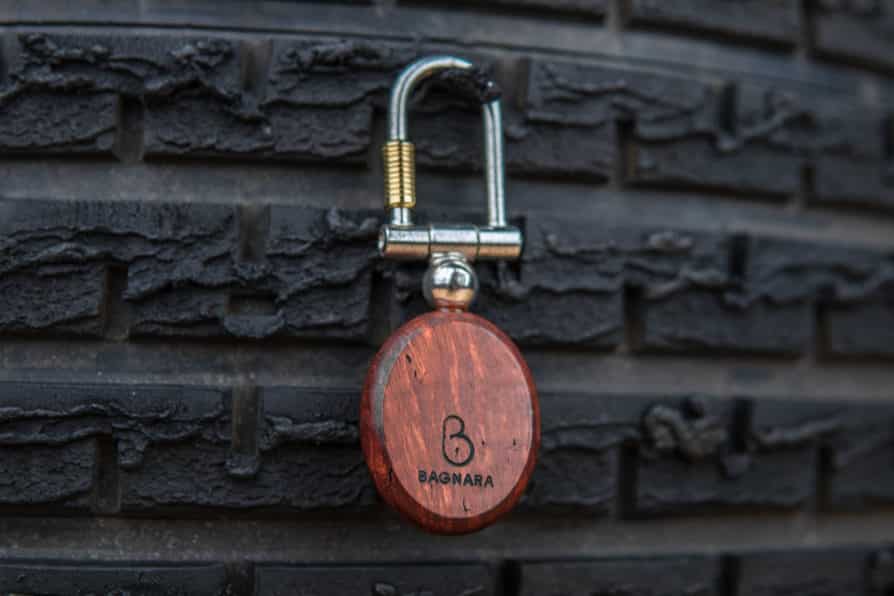 1980s Lancia keychain - Image 3