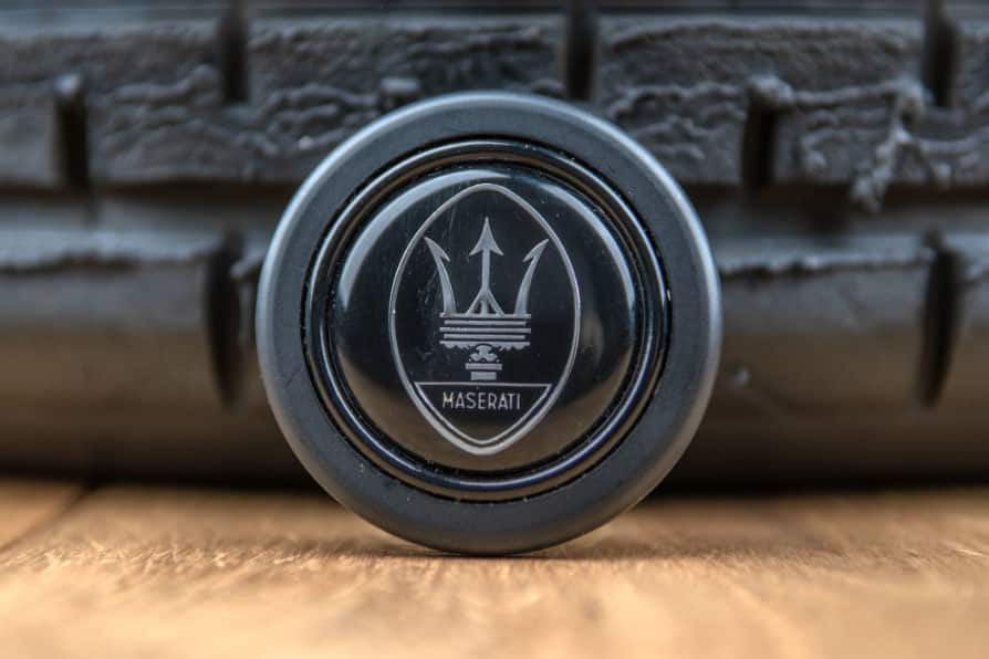 Bouton de klaxon MOMO des années 1980 Maserati Quattroporte / Merak / Shamal