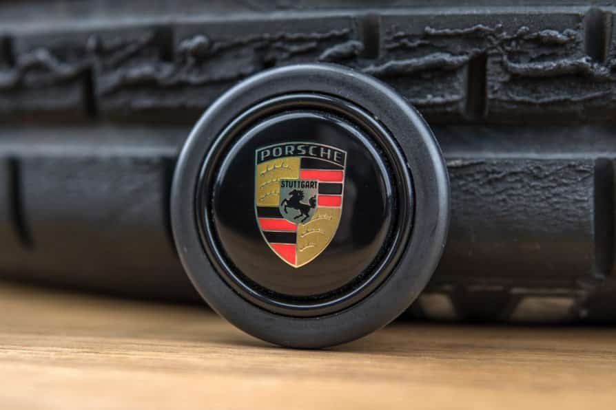 Bouton de klaxon MOMO PORSCHE 1980