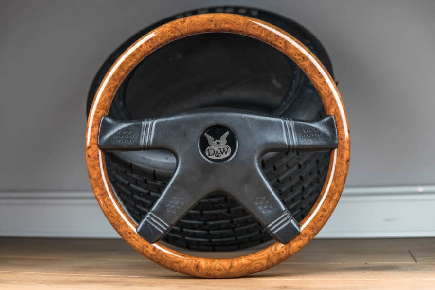 1990' MOMO ML38 Holz-Lenkrad Mercedes W201 / W123 / W124 / W126 / W460 / R107 / R129