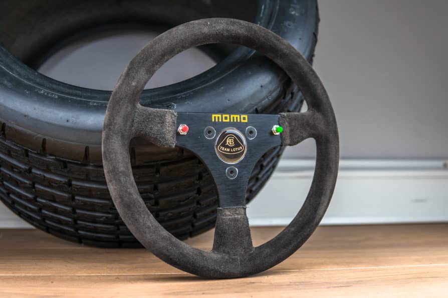 1985' MOMO F1 steering wheel Lotus 97T de Angelis / Senna