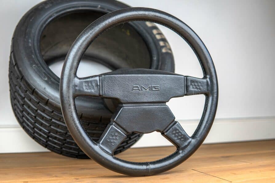 1990' MOMO "AMG" steering wheel Mercedes W201 / W123 / W124 / W126 / W460 / R107 / R129