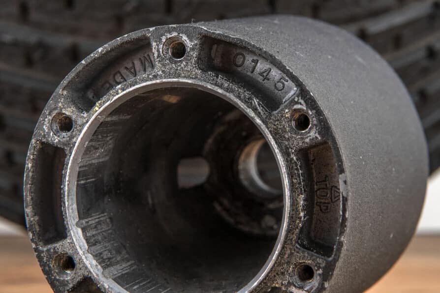 Nardi / Personal steering wheel hub Alfa Romeo 1300 / 1600 / Junior / GTA / GTV - Image 4