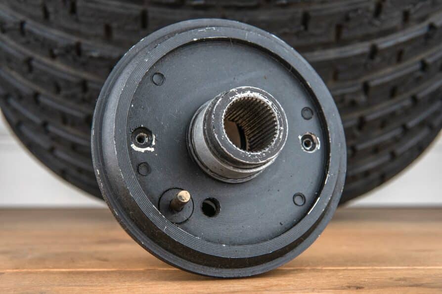 Fusina steering wheel hub Porsche 911 / 912 / 356 / 914 - Image 3