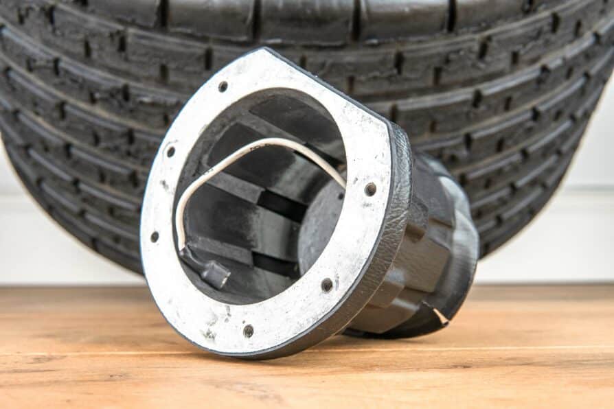 VICTOR / INTERSPEED steering wheel hub (T252) VW / Audi / Porsche - Image 2