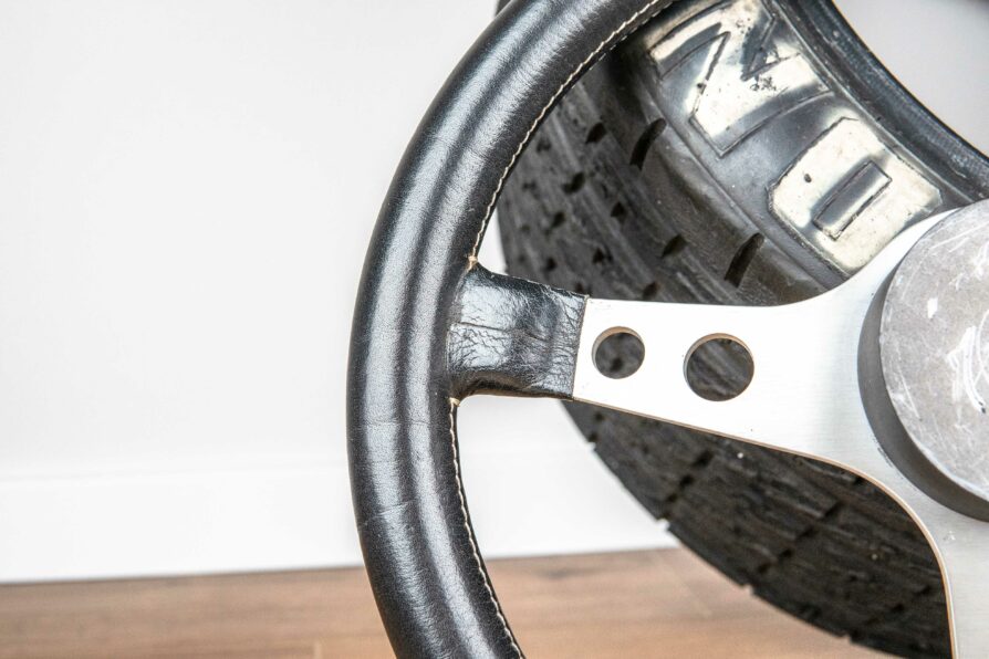 Édition signature du volant MOMO « CLAY REGAZZONI » des années 1980 – Image 7