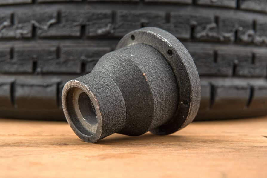MOMO steering wheel hub (250) Mini Cooper / Austin