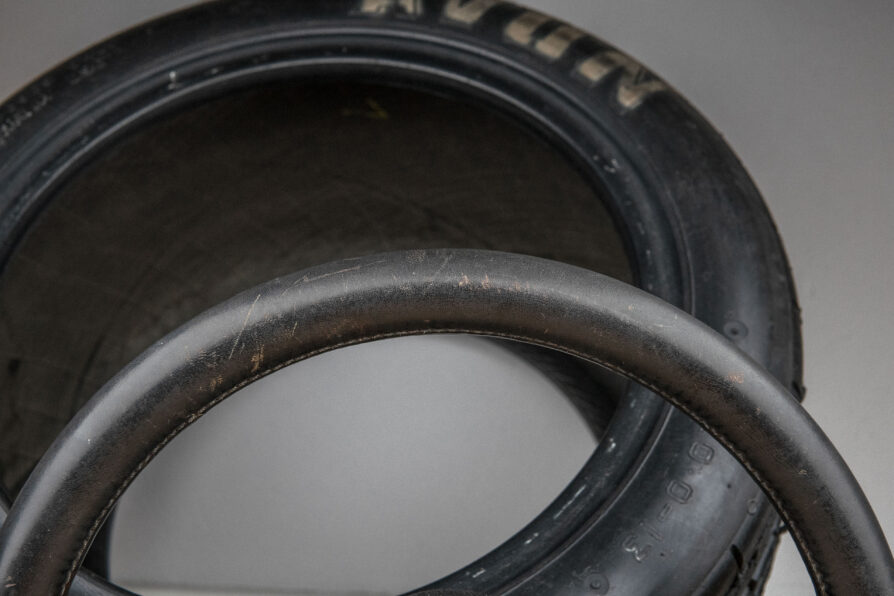 1960s MOMO steering wheel Ferrari 330 P3 / P4 / Dino 206 SP - Image 3