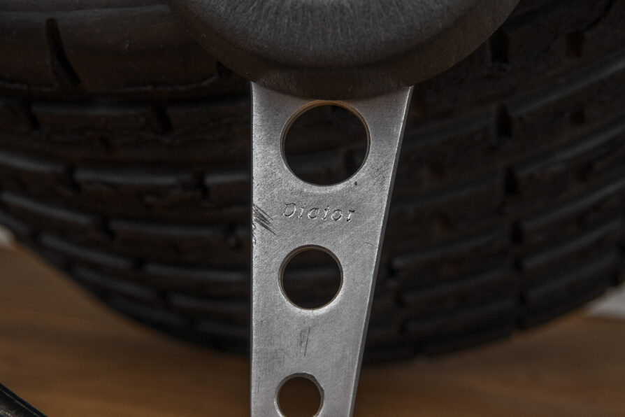1960s MOMO steering wheel Ferrari 330 P3 / P4 / Dino 206 SP - Image 5