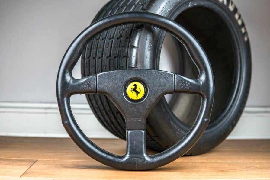 1990' MOMO V36 steering wheel Ferrari 512 TR / 348 / Mondial