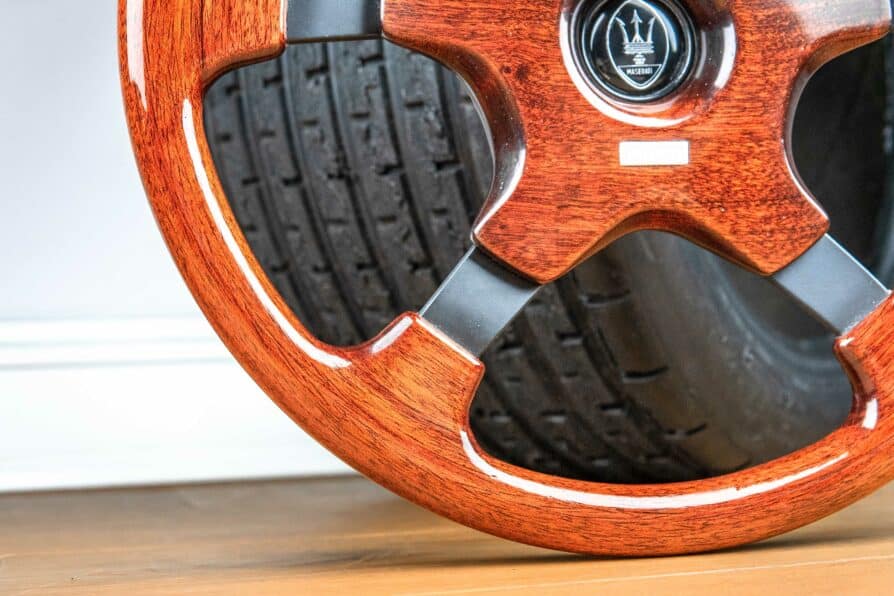 1987' MOMO wooden steering wheel Maserati Quattroporte III - Image 4