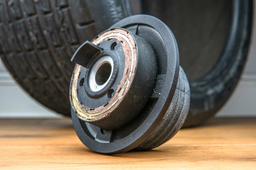 Nardi / Personal steering wheel hub (0605 E) BMW E31 / E36