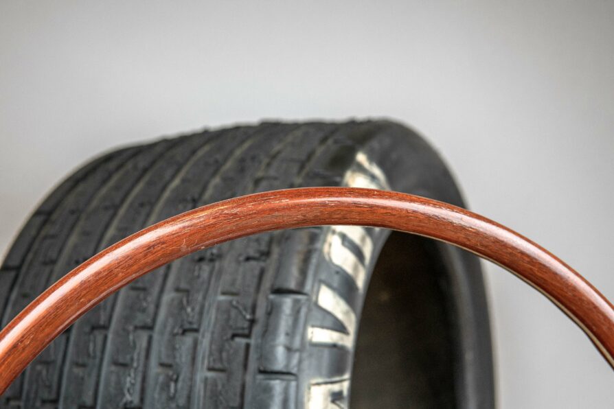 Volant en bois PERETTI des années 1970 pour Fiat 124 / 125 / 126 / 127 / 130 / 1100 / 850 – Image 8