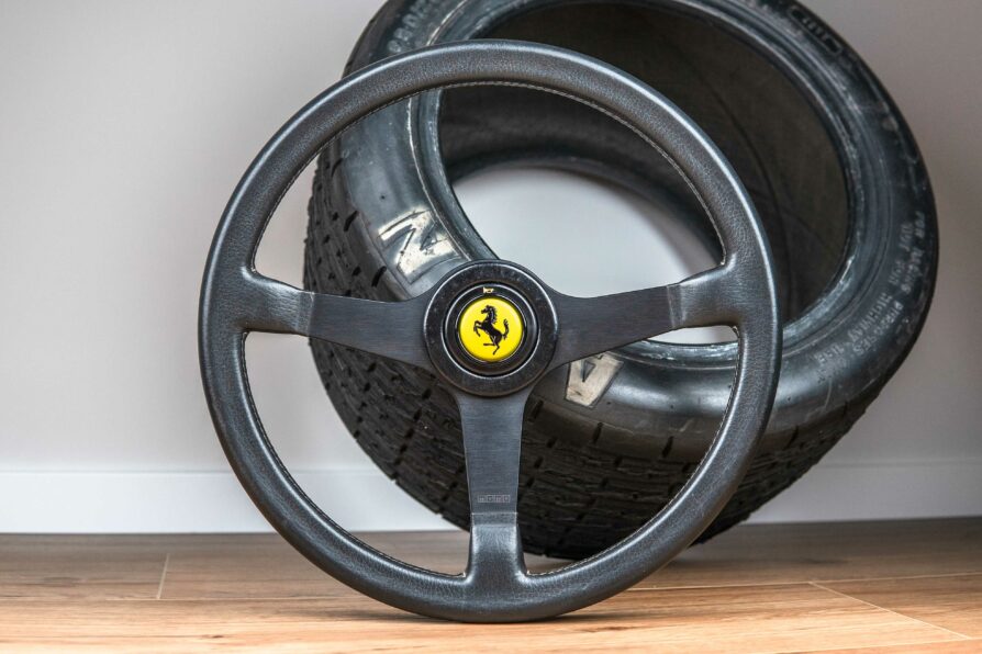 1987' MOMO Lenkrad Ferrari Testarossa / Mondial / 400i