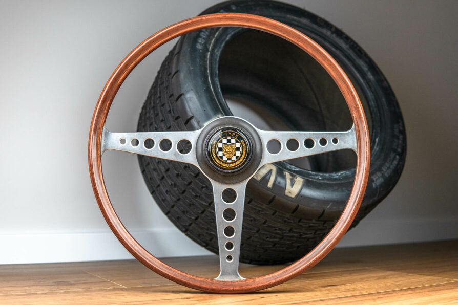 1960s Jaguar E-Type Holz-Lenkrad