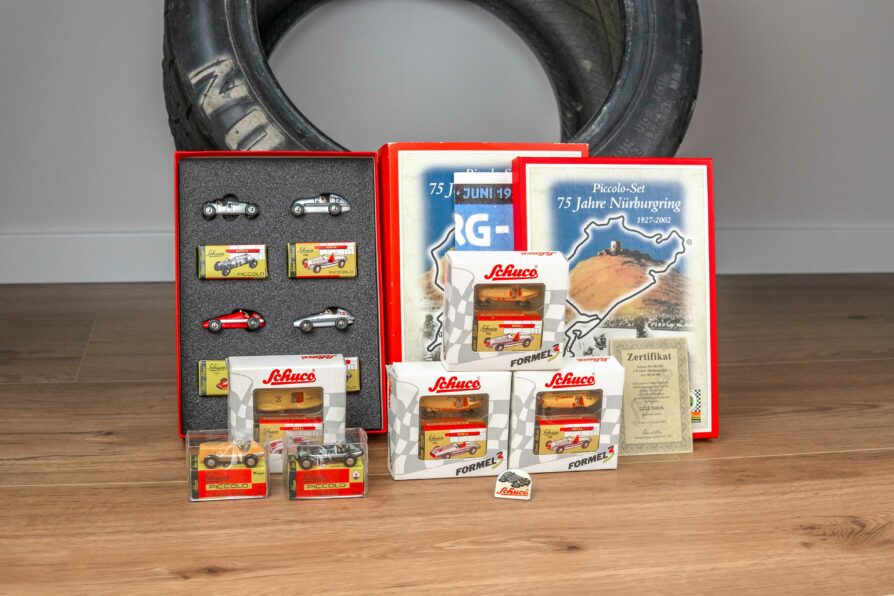 Lot mixte de Schuco Piccolo set Nürburgring / Formule 3 / Midget / Maserati