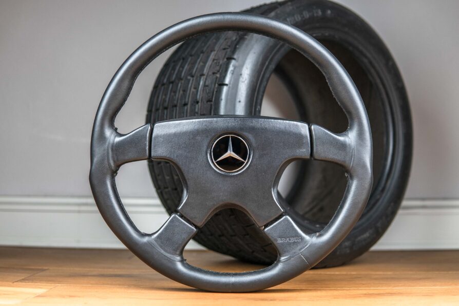 1990s Nardi "Brabus" Lenkrad Mercedes W201 / W123 / W124 / W126 / W460 / R107 / R129