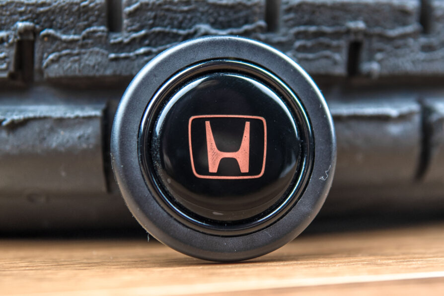 Bouton de klaxon MOMO des années 1980 « HONDA »