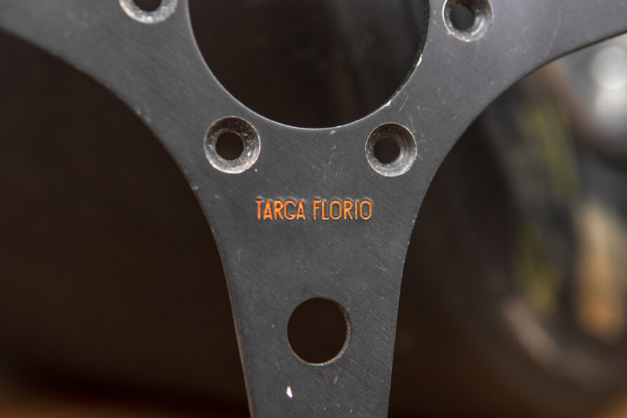 Volant TS Intertrade « Targa Florio » des années 1970 pour Porsche / BMW / Renault / Fiat – Image 2