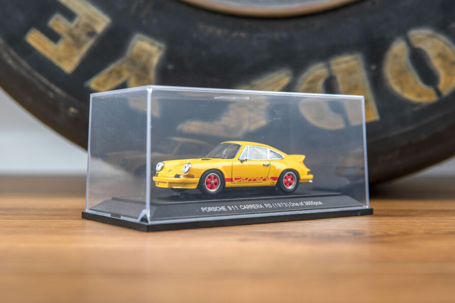 Limitierter Ebbro 1973 Porsche 911 Carrera RS 2.7 - Modellauto 1:43