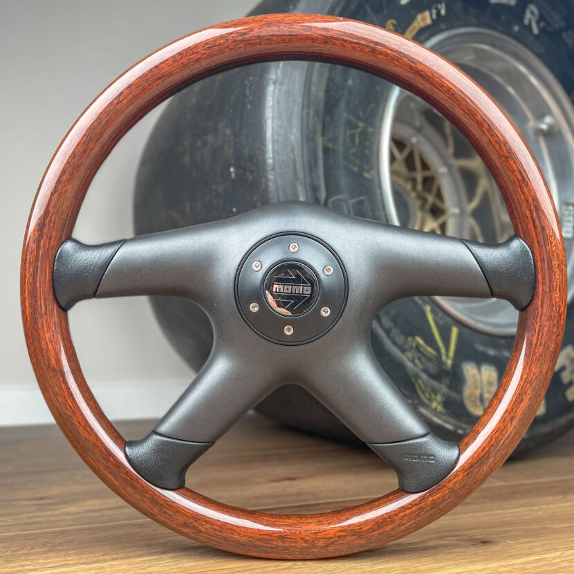 1992' MOMO ML36 wooden steering wheel Mercedes W123 / W124 / W126 / W129 / W201