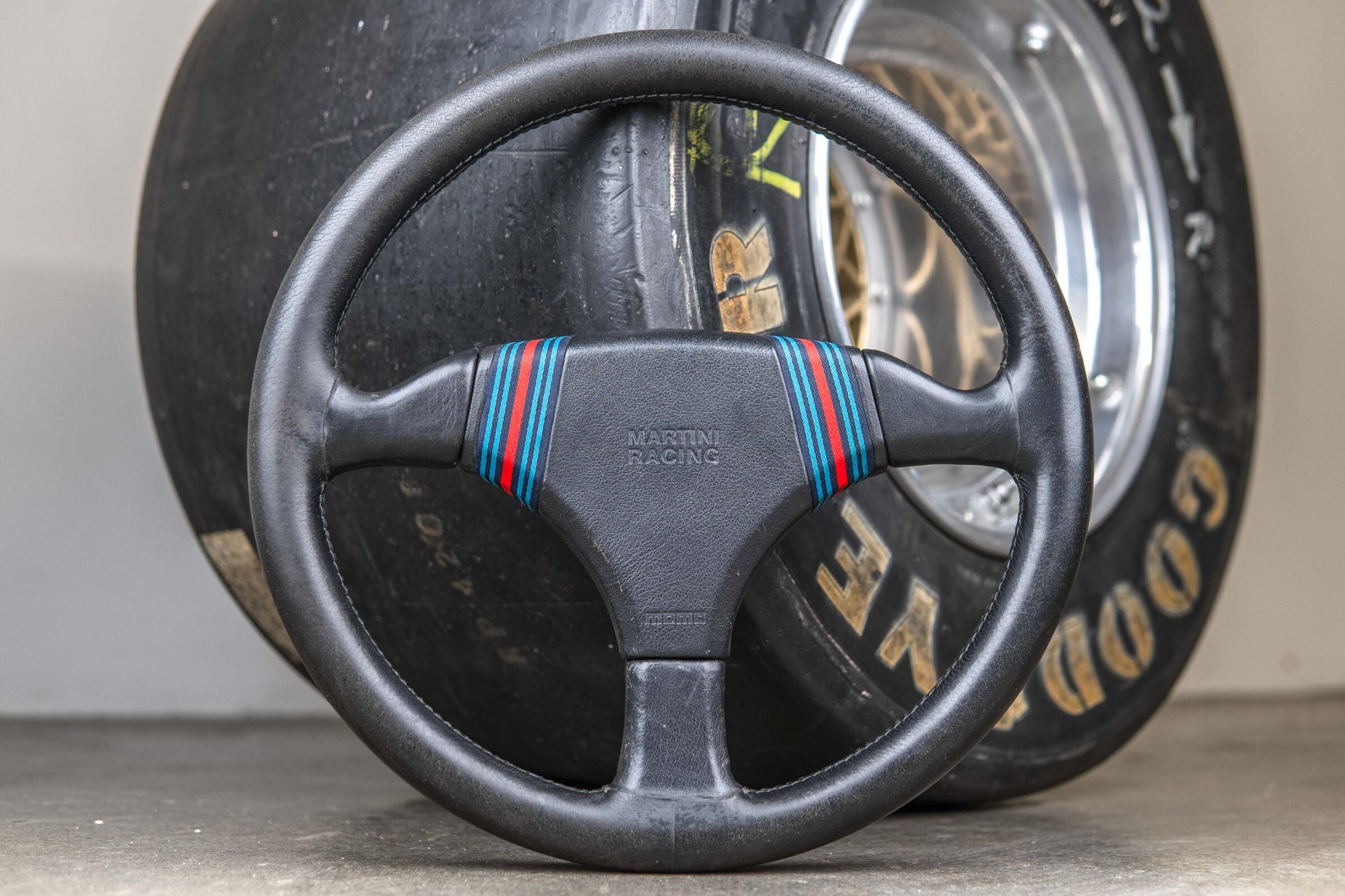 Volante MOMO V36 del 1988 "Martini Racing"