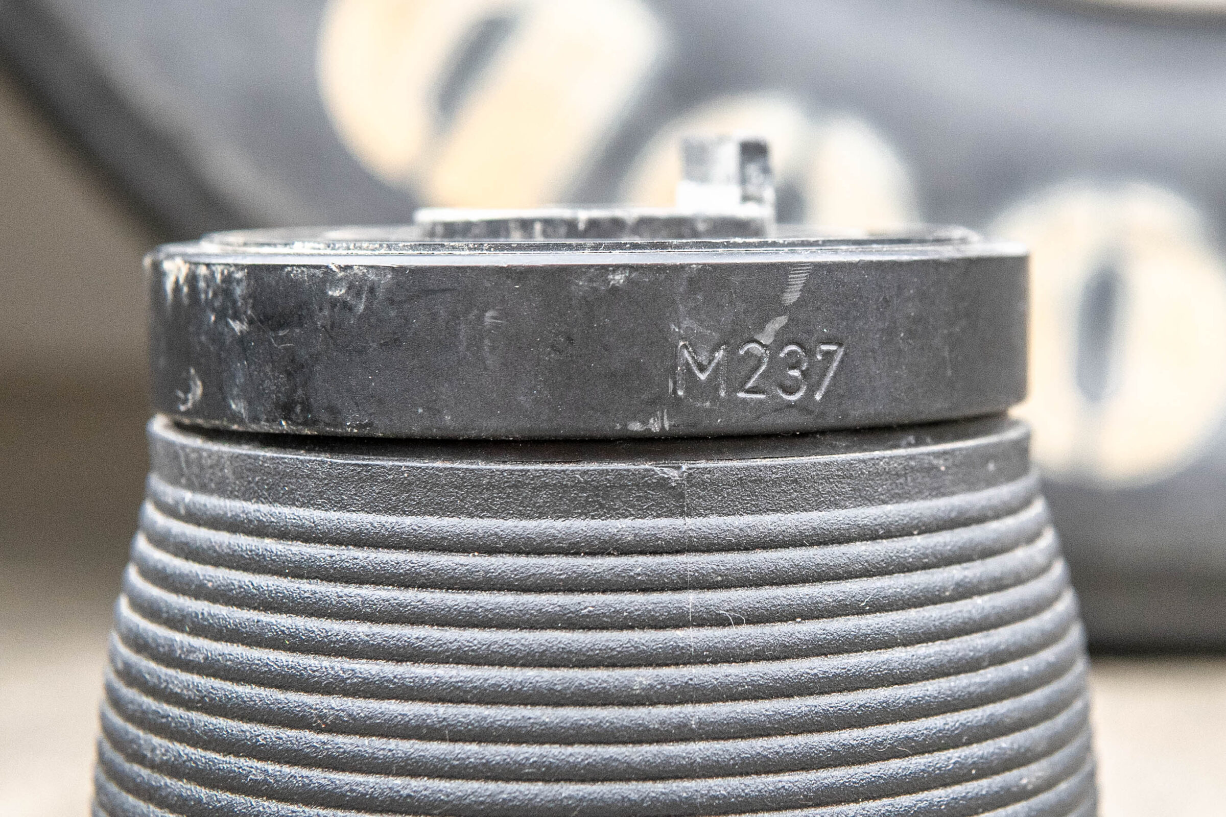 Moyeu de volant RAID (M 237) VW Golf / Corrado / Jetta / Passat / Scirocco / Polo – Image 3