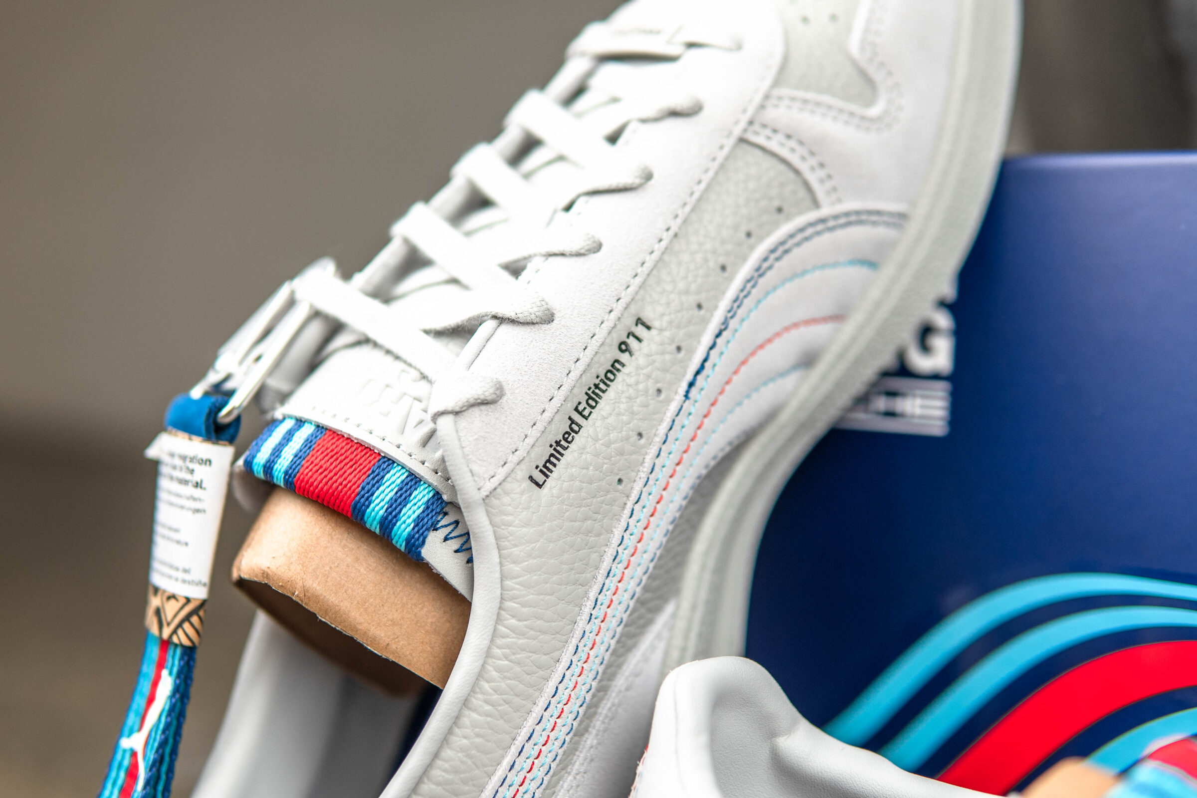 2025' Puma x Porsche Martini Racing Sneaker Gr. 43 – (599/911) Limitierte Motorsport-Edition – Bild 3