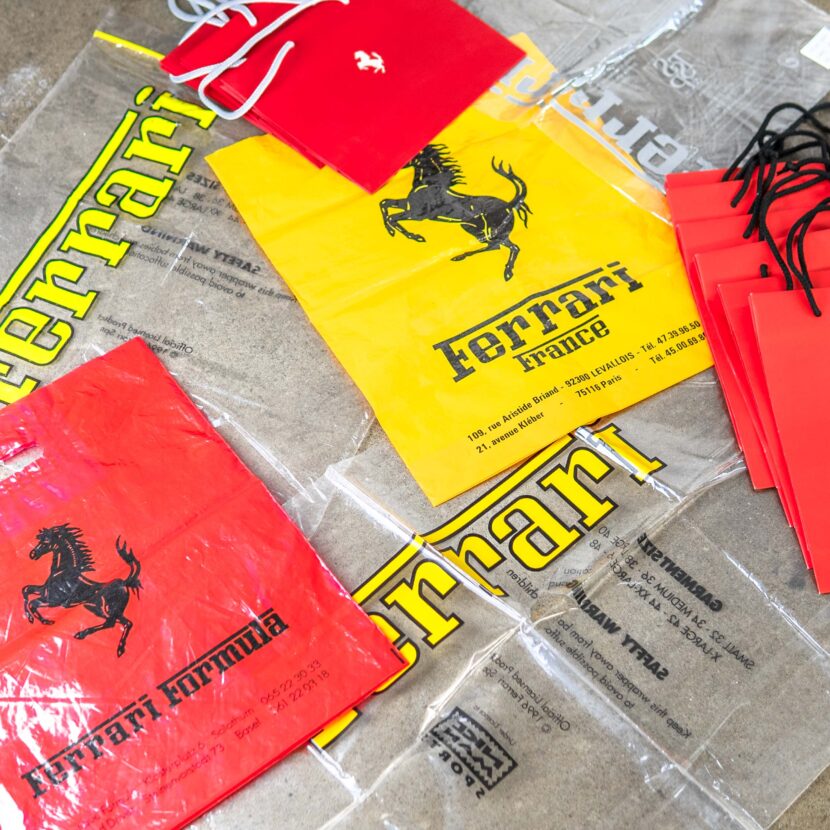 Konvolut Vintage Ferrari Einkaufs-Taschen